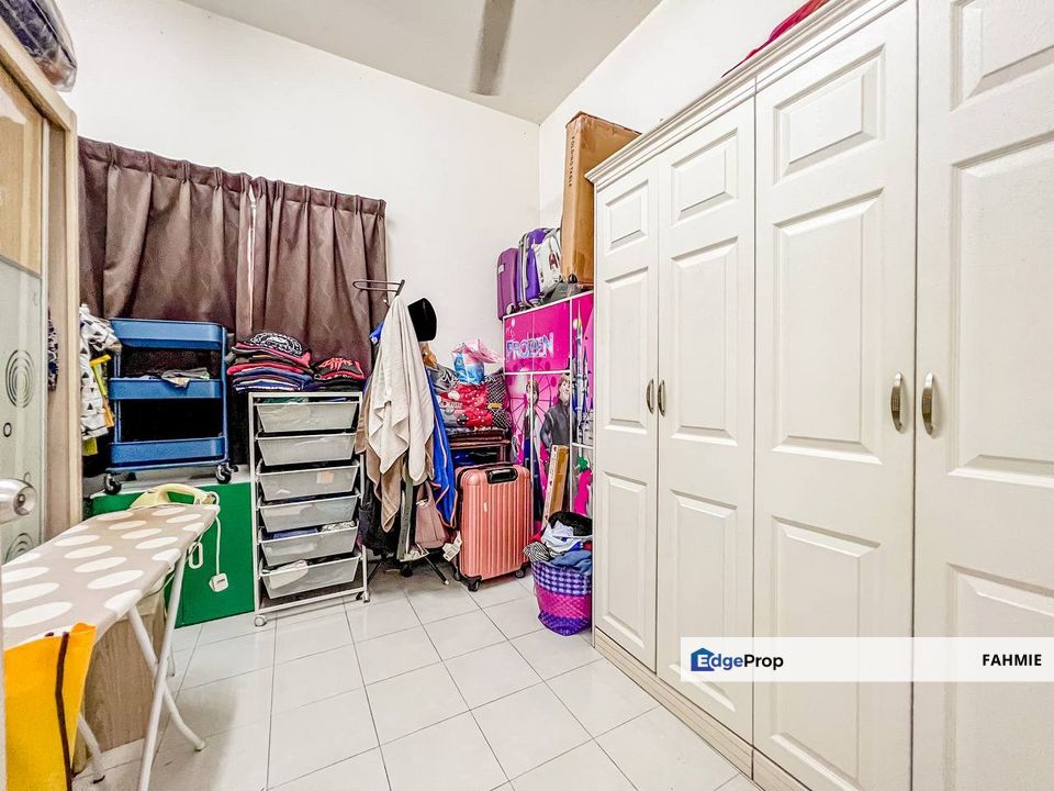 Freehold. Ground floor. Suci. Bandar Ainsdale. Seremban. , Negeri Sembilan, Seremban