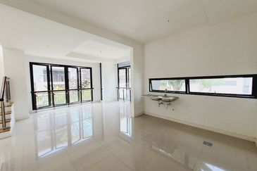 Symphony Hills Mozart