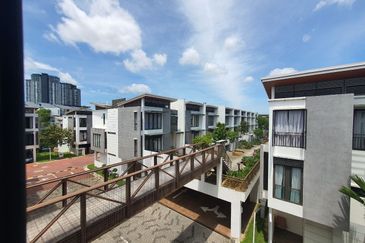 Symphony Hills Mozart