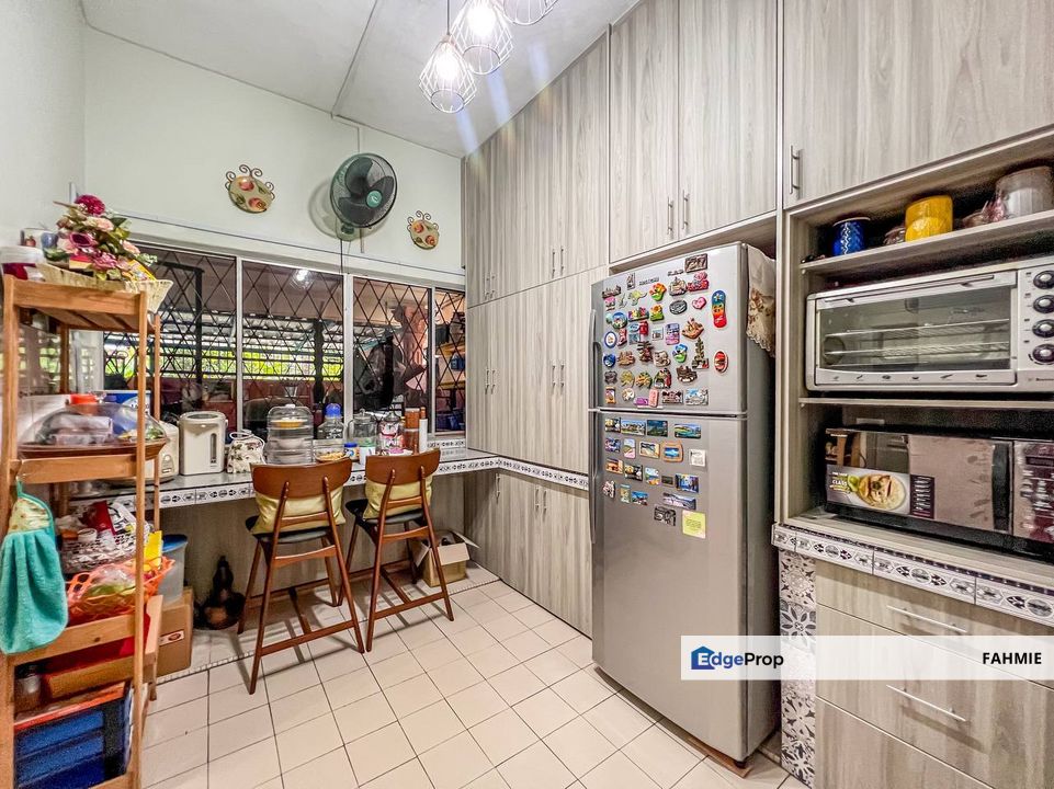 Freehold. Fully renovate. Taman Sri Kajang. Kajang. , Selangor, Kajang