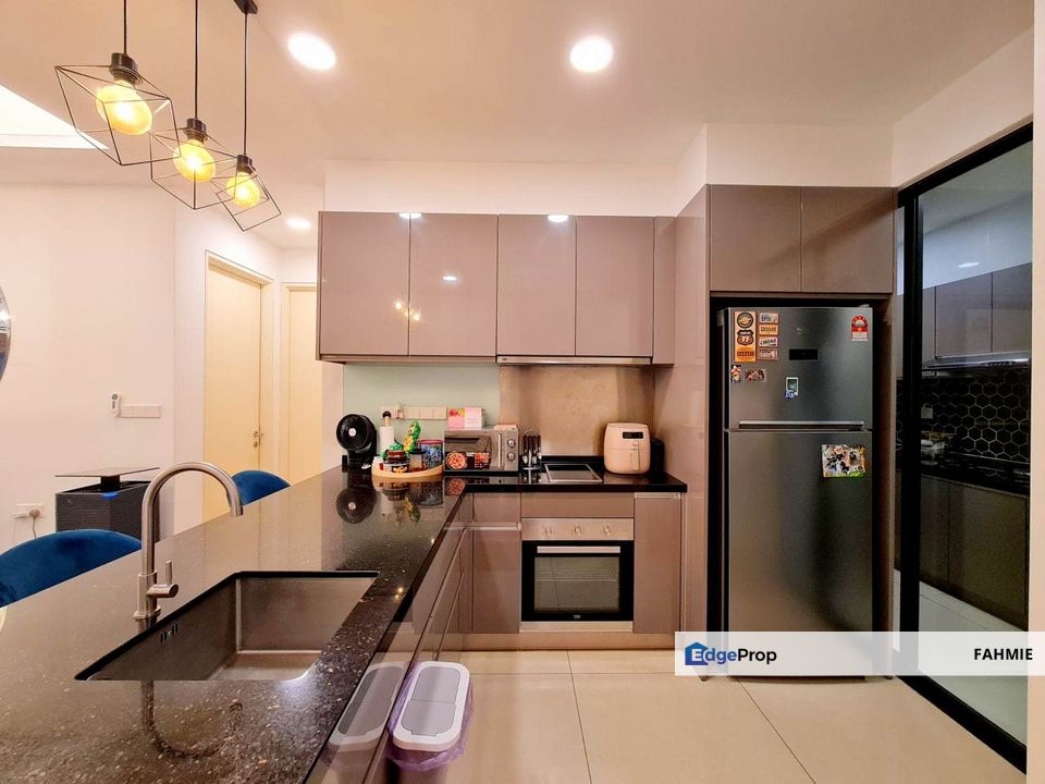 Fully renovated. 2 parking lots. Kaleidoscope Residensi Setiawangsa. , Kuala Lumpur, Wangsa Maju