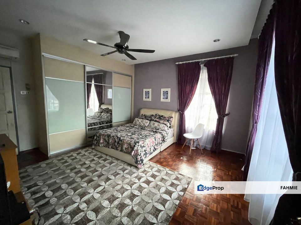 Fully renovated. Seksyen 3. Bandar Baru Bangi. , Selangor, Bangi