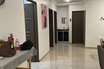 City Gardens Condominium