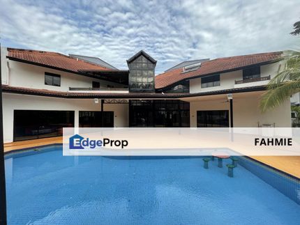 Bungalow with private pool. Titiwangsa. , Kuala Lumpur, Titiwangsa 