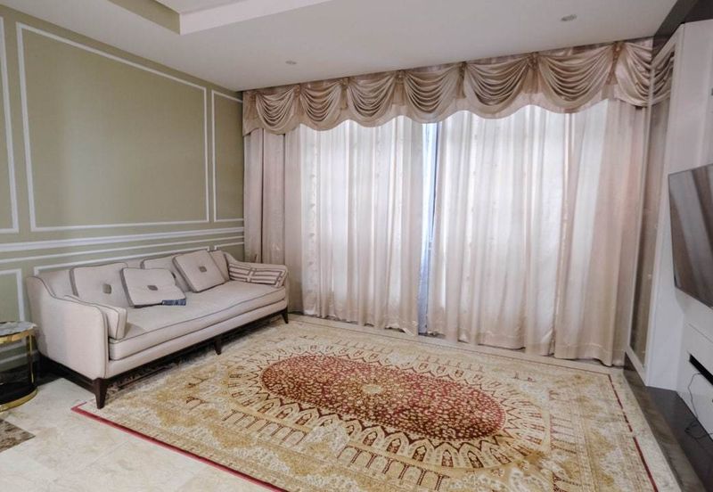 Freehold. With private pool. The Enclave. Bukit Jelutong. 