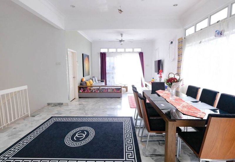 Bungalow on hillside with magnificent view of Bukit Melawati. Taman Melawati. 