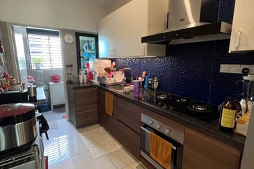 Lake Vista Residence