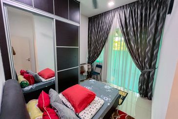 Jacaranda Garden Residence