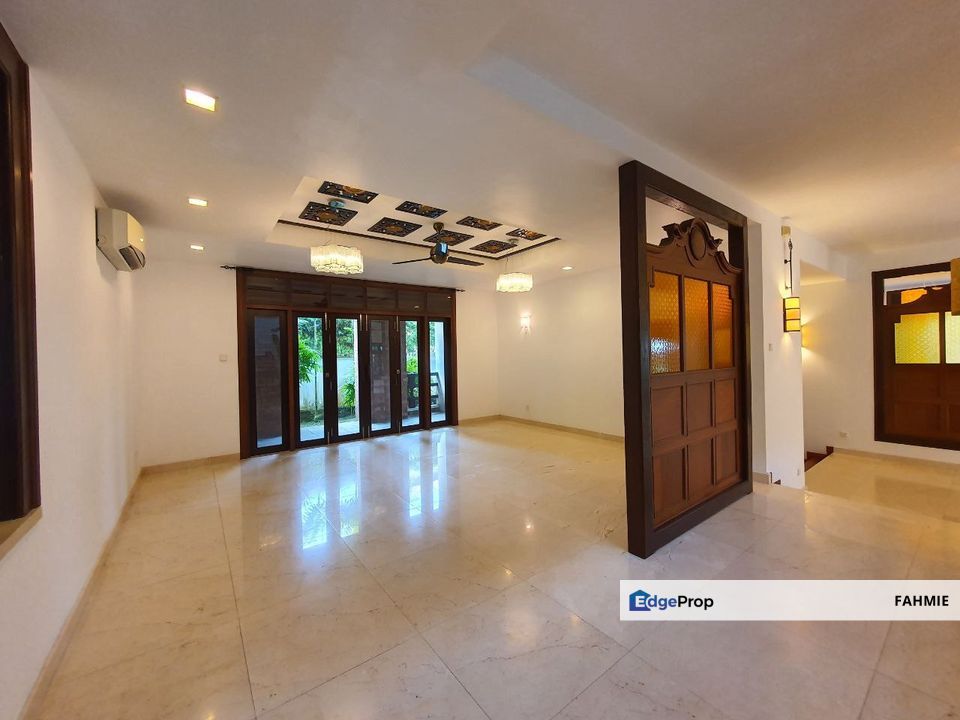 Non bumi lot. Private pool. TAR Villas. Taman TAR. Ampang. , Selangor, Ampang