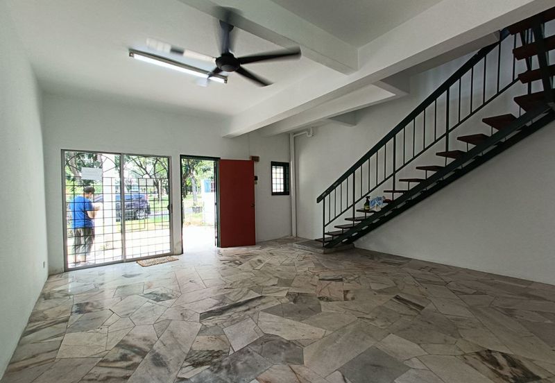 Taman Saujana Puchong