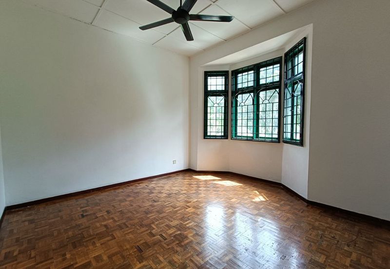 Taman Saujana Puchong