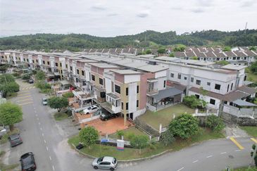 Bandar Saujana Utama