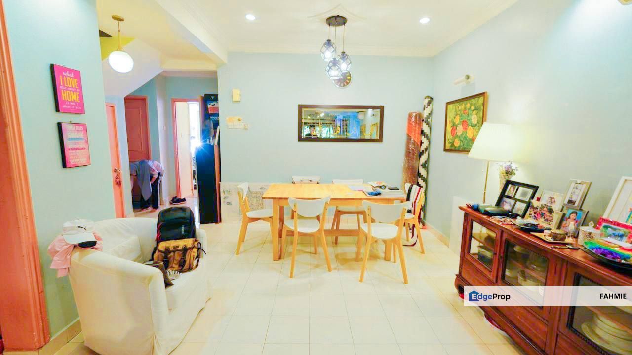 Lower floor. Freehold. Prima Court. Saujana Melawati. , Selangor, Taman Melawati