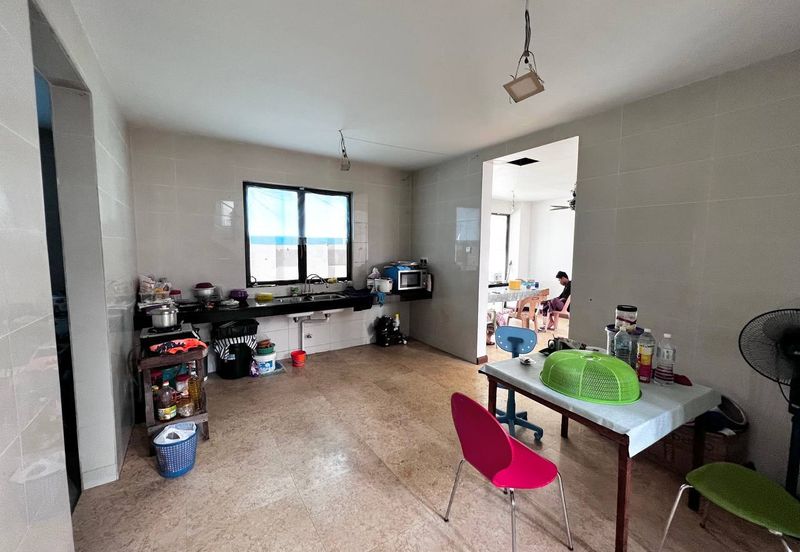 Corner lot. Non bumi lot. Huge land area. Laman Permai. Subang Bestari.