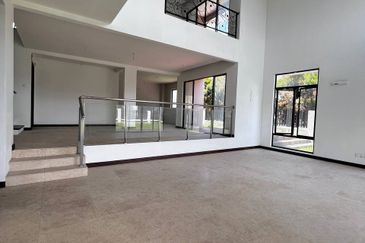 Laman Permai. Subang Bestari. For Sale.