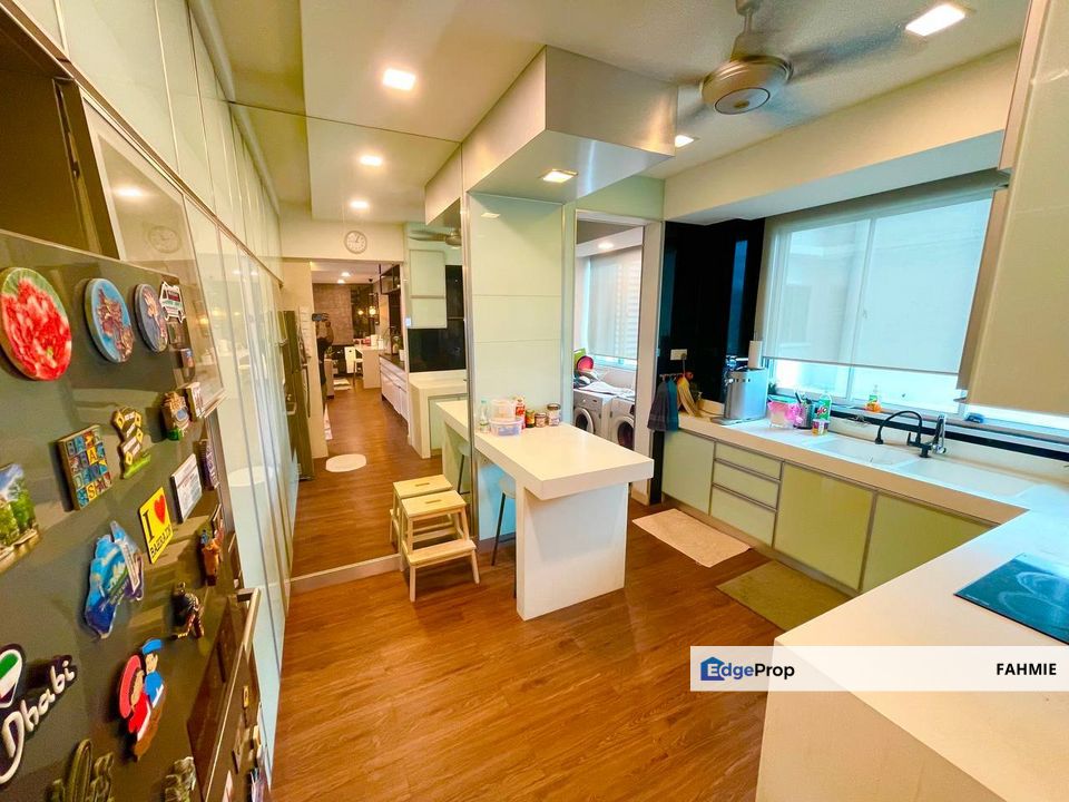 Fully renovated. Fully furnished. Riana Green East. Wangsa Maju. , Kuala Lumpur, Wangsa Maju