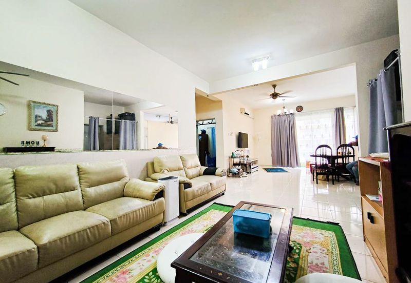 Platinum Hill Condo Pv8