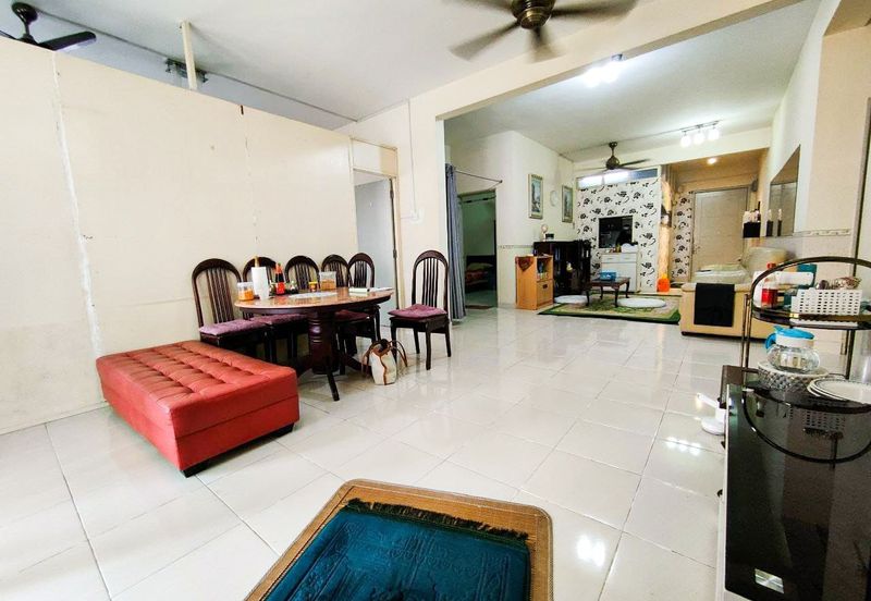 Platinum Hill Condo Pv8