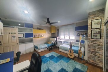 KGSAAS Golf Club, Seksyen 13