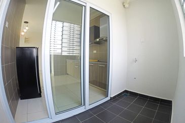 Aurora Residence @ Lake Side City