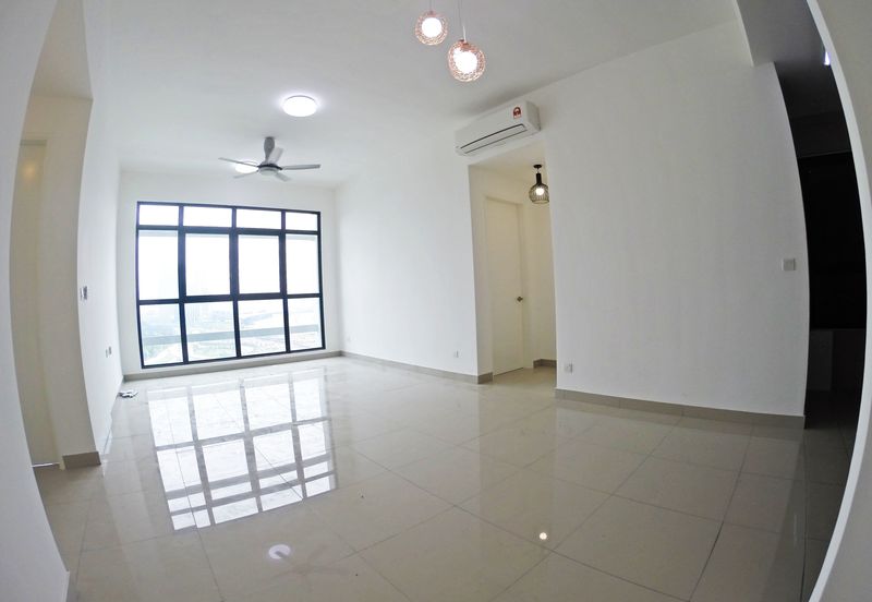 Conezión @ IOI Resort City