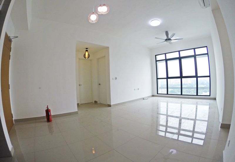 Conezión @ IOI Resort City