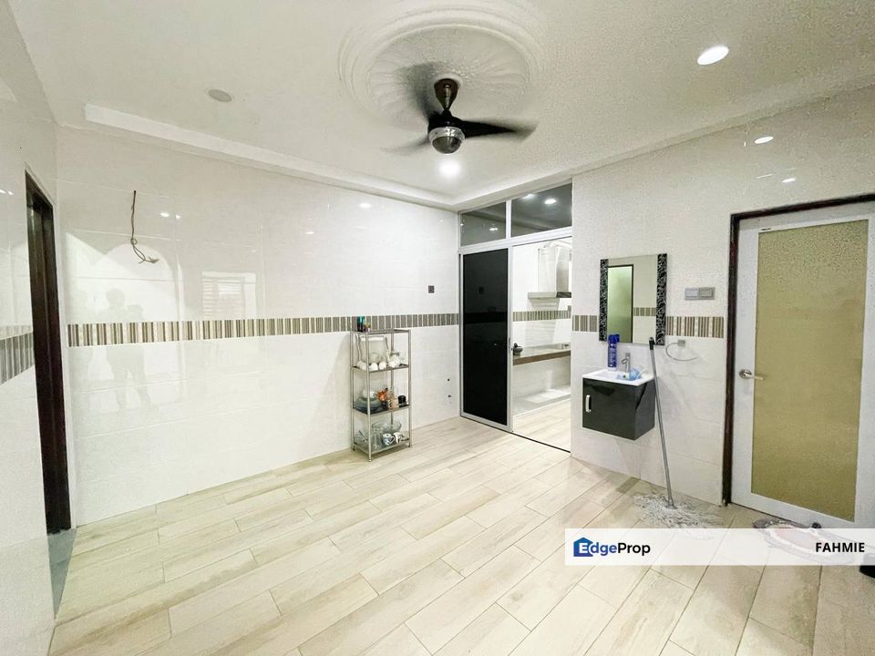 End lot. Fully renovated. Freehold. Setia Perdana. Setia Alam. , Selangor, Setia Alam/Alam Nusantara