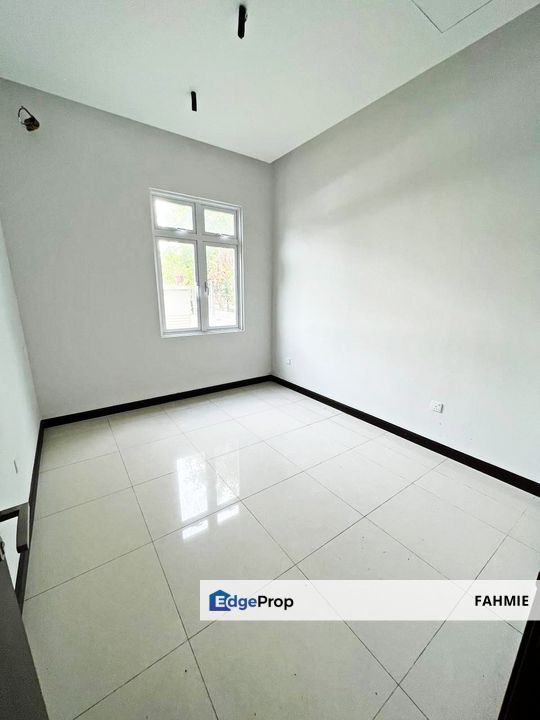 Corner lot. Tijani Ukay. Ampang. , Selangor, Ampang