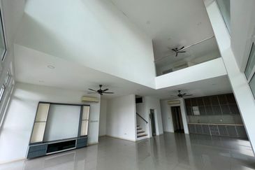 Rafflesia @ The Hill