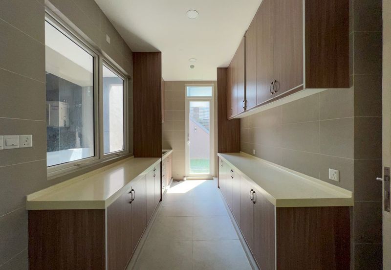 Rafflesia @ The Hill