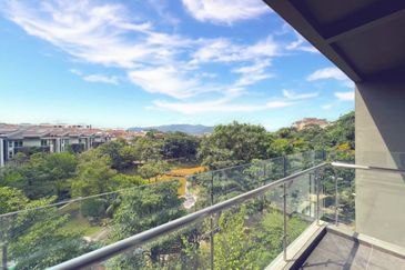 Rafflesia @ The Hill