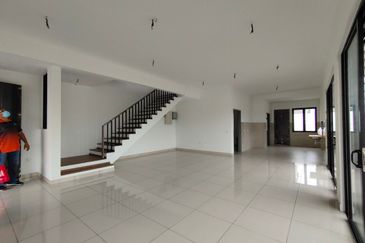 Elmina Green One @ City of Elmina