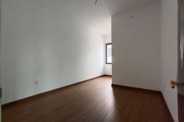 Elmina Green One @ City of Elmina