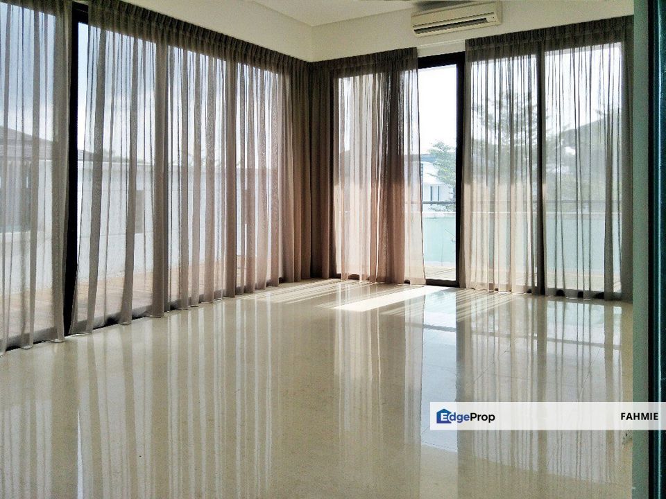 Freehold. Huge land. Swimming pool. Rimba Kemensah. Taman Melawati. , Kuala Lumpur, Taman Melawati