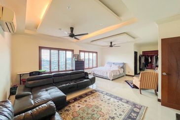 Freehold. Taman Melawati. 