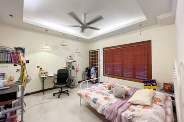 Freehold. Taman Melawati. 