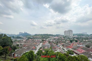 Freehold. Taman Melawati. 