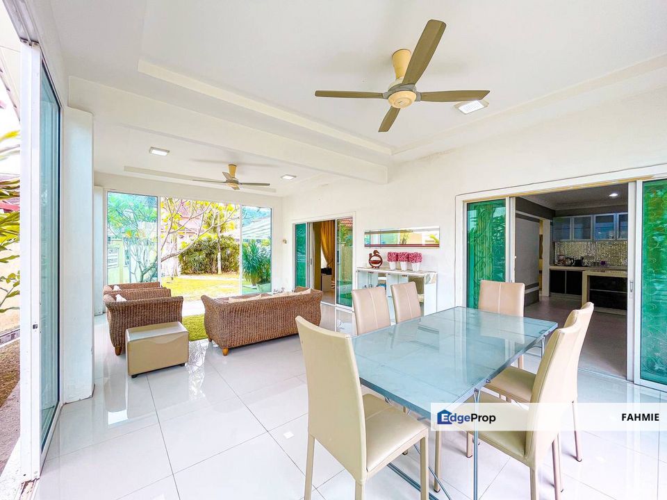 Fully renovated. Freehold. Kasturi Heights. Nilai Springs. Nilai. , Negeri Sembilan, Nilai