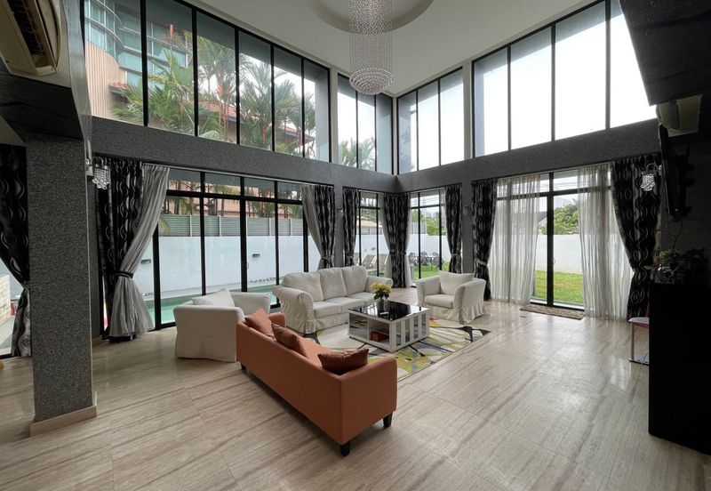 Modern design bungalow with pool. Non bumi lot. Titiwangsa. 