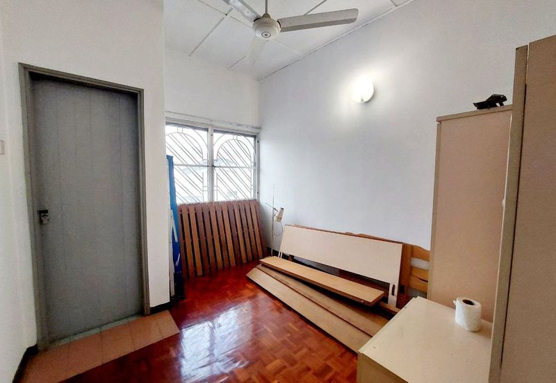 Seksyen 8, Shah Alam