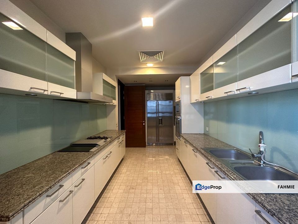 Freehold. KLCC view. The Binjai. , Kuala Lumpur, KLCC