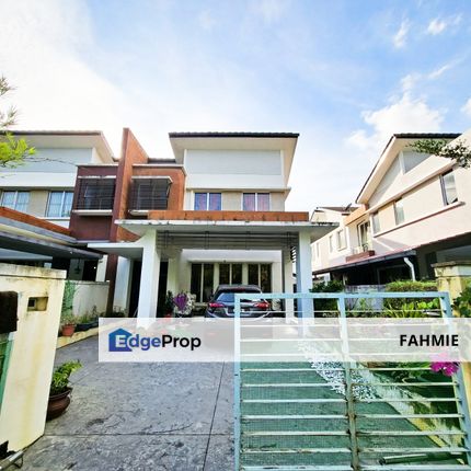 Freehold. Not facing other house. Legundi. Bandar Seri Putra. Bangi. , Selangor, Bangi