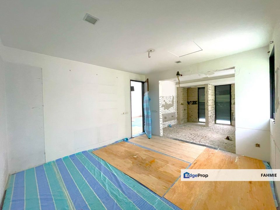 End lot. Swimming pool. 20trees West. Taman Melawati. , Kuala Lumpur, Taman Melawati