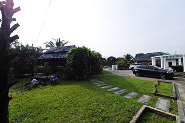 Kampung Sungai Buah