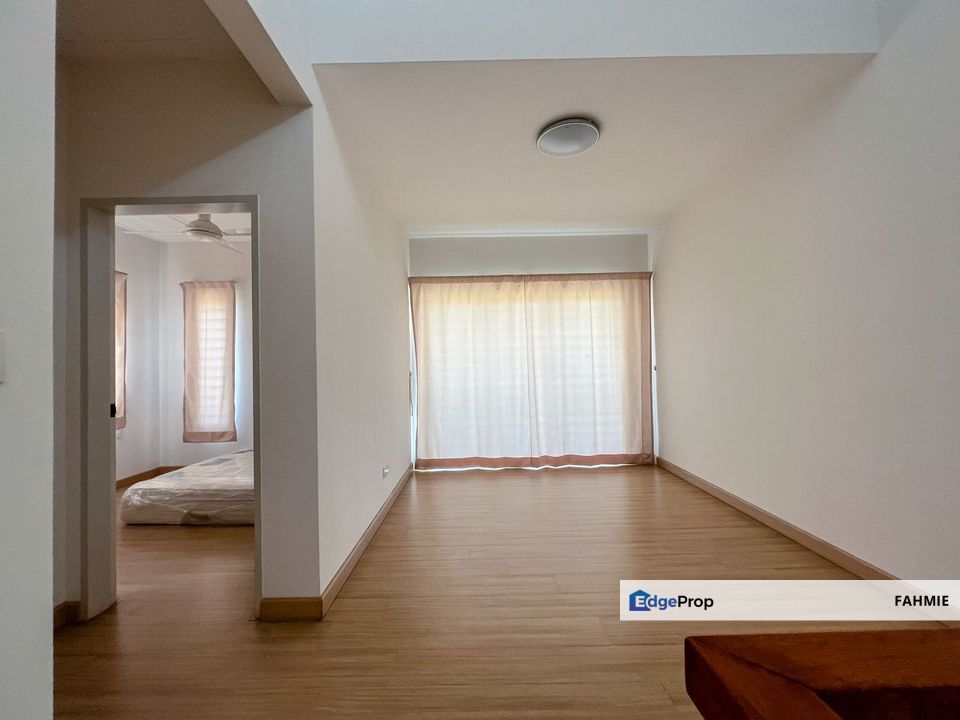 Corner lot. Freehold. Laurel. Laman View. Cyberjaya. , Selangor, Cyberjaya