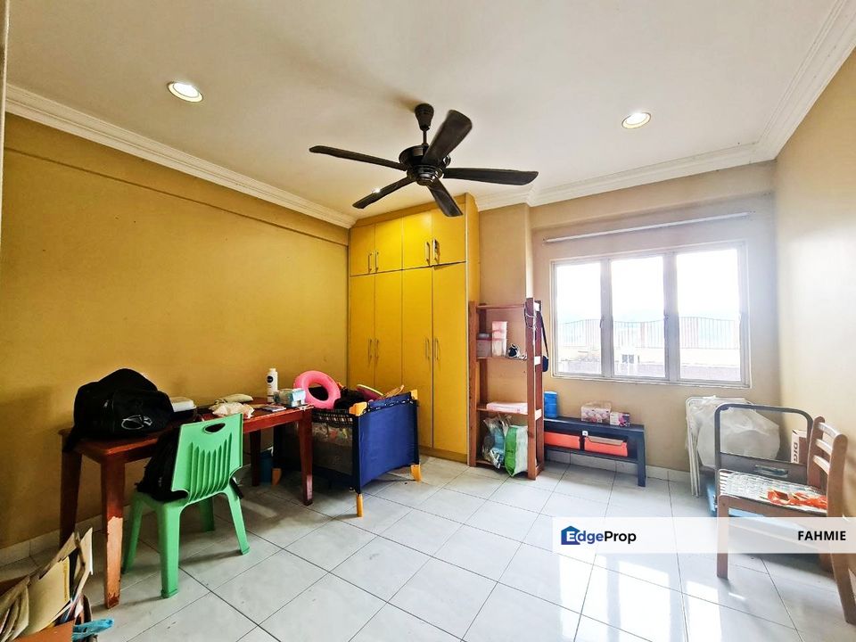 Duplex penthouse. Villa Lagenda. Taman Desa Bakti. Selayang. , Selangor, Batu Caves 