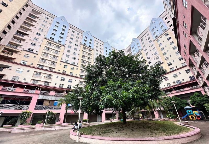 Brunsfield Service Apartment