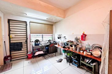 Abadi @ Bandar Ainsdale