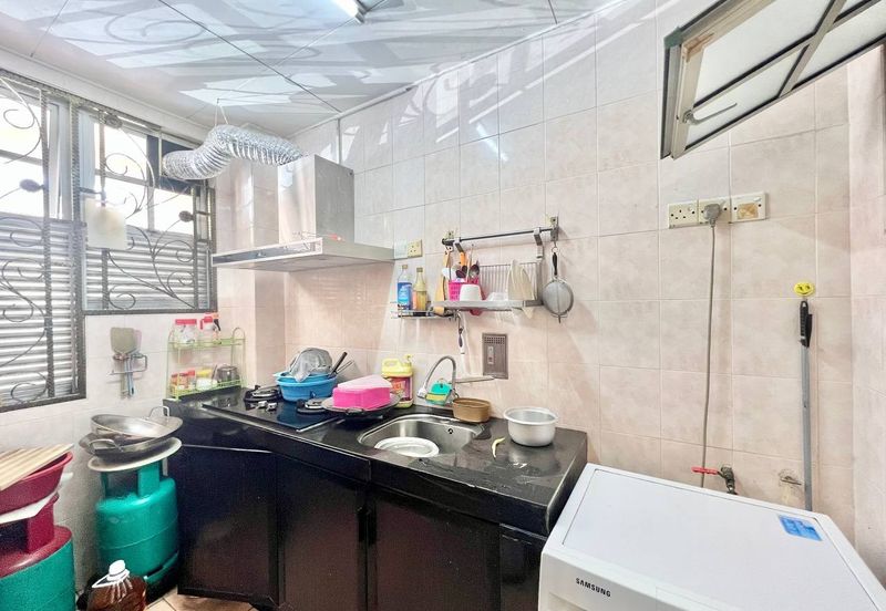 Jalan Presint 9B1/13