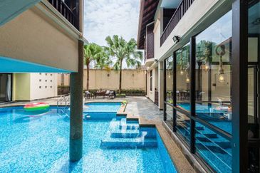 Kampung Datuk Keramat